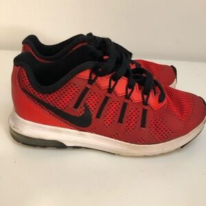 Nike Kids Air Max Dynasty Red and Black Mesh Running Sneakers